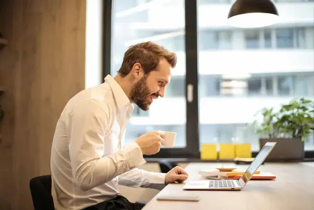 Newsletter Apollios worker